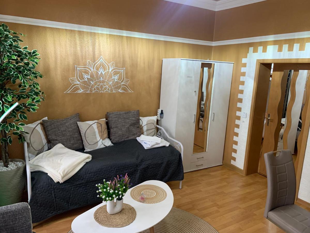 Best-Preis Fewo Rathausblick 2 - Zentrale Lage In Wittenberge - 2 Personen - Einzelzimmer - Vollausstattung - Wlan / Prime & Self-Check-In المظهر الخارجي الصورة
