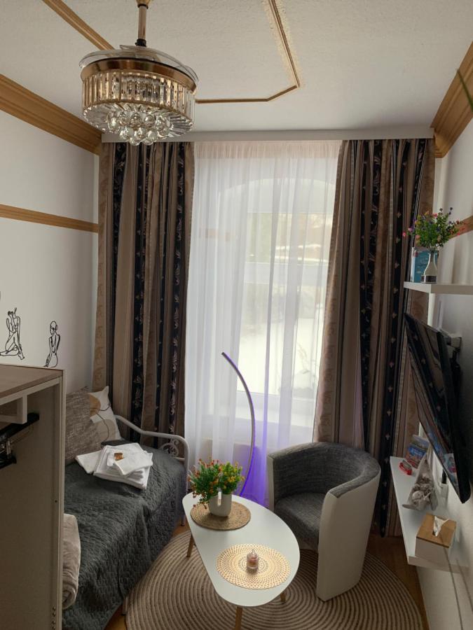 Best-Preis Fewo Rathausblick 2 - Zentrale Lage In Wittenberge - 2 Personen - Einzelzimmer - Vollausstattung - Wlan / Prime & Self-Check-In المظهر الخارجي الصورة
