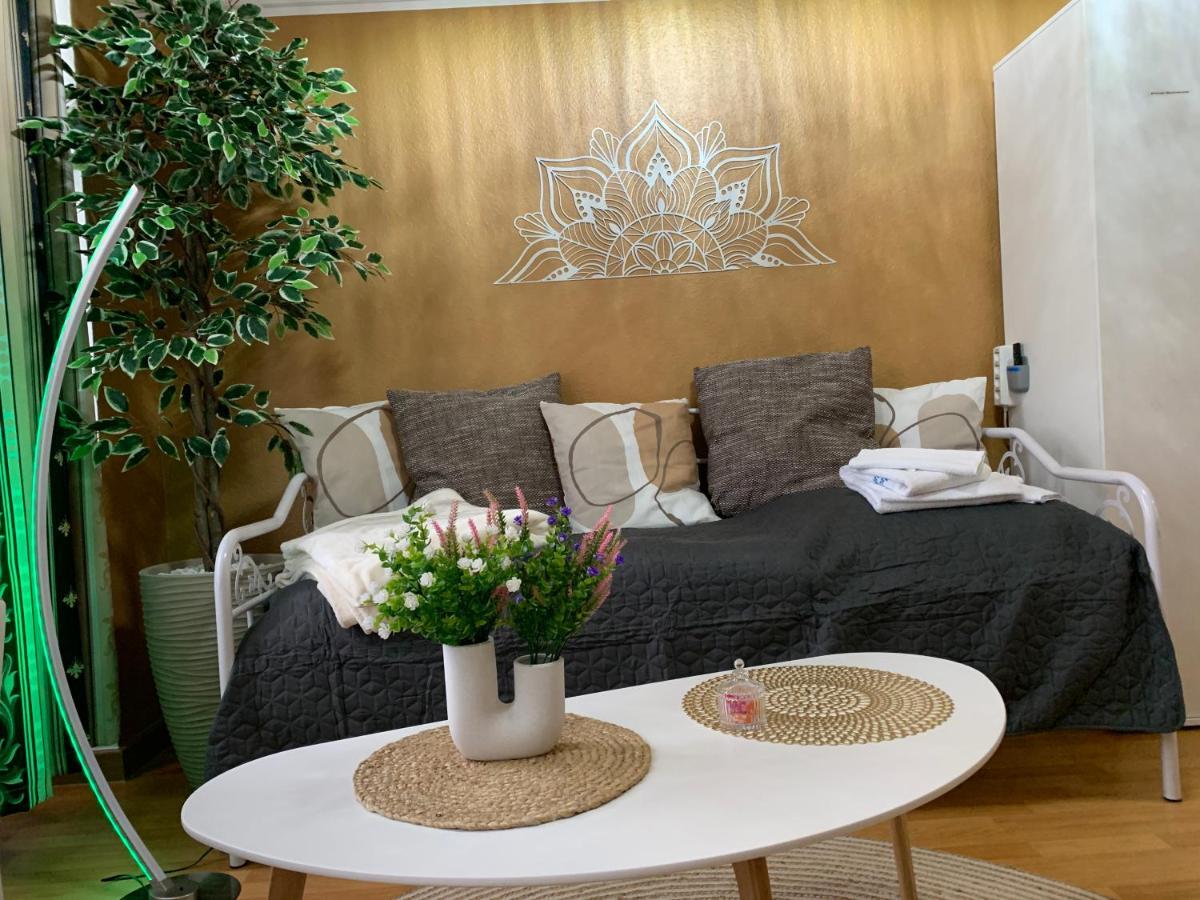 Best-Preis Fewo Rathausblick 2 - Zentrale Lage In Wittenberge - 2 Personen - Einzelzimmer - Vollausstattung - Wlan / Prime & Self-Check-In المظهر الخارجي الصورة